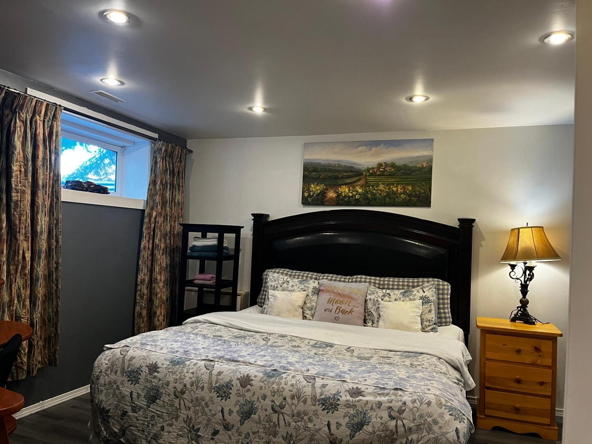 Hidden Valley New Basement Suite With Private Bathroom! Calgary Zewnętrze zdjęcie