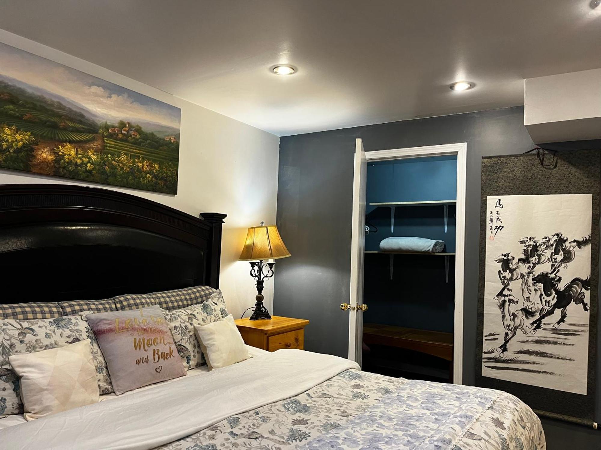 Hidden Valley New Basement Suite With Private Bathroom! Calgary Zewnętrze zdjęcie